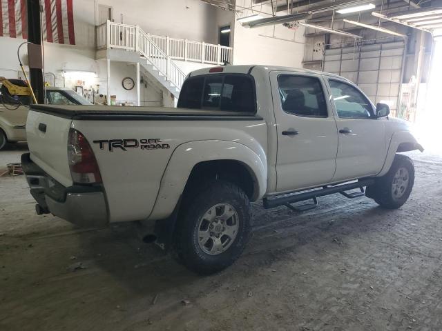 Photo 2 VIN: 3TMLU4EN2FM168726 - TOYOTA TACOMA DOU 