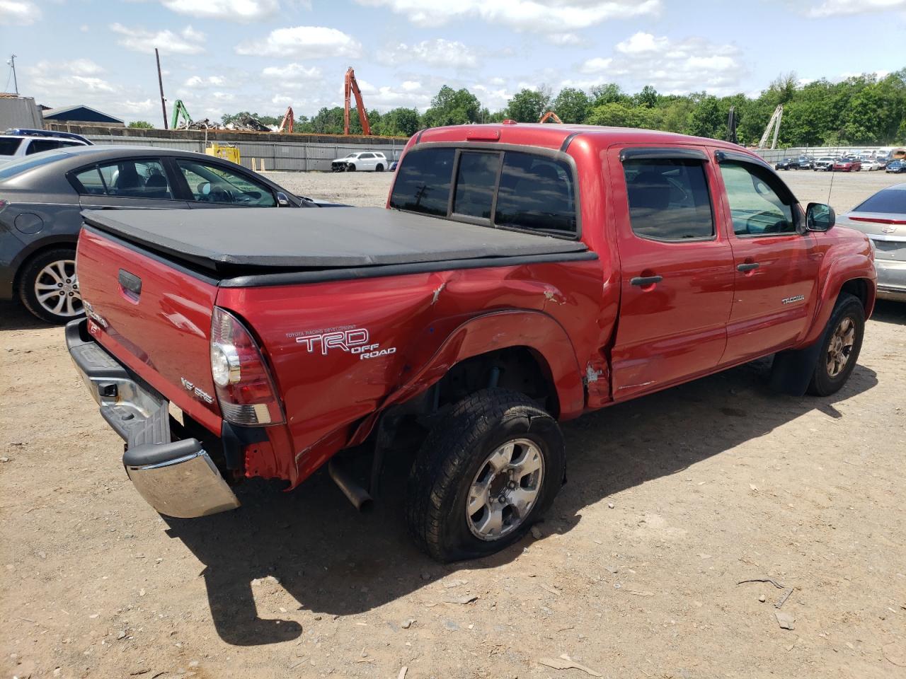 Photo 2 VIN: 3TMLU4EN3AM044019 - TOYOTA TACOMA 