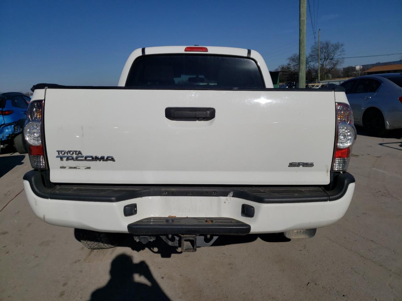 Photo 5 VIN: 3TMLU4EN3BM072758 - TOYOTA TACOMA 