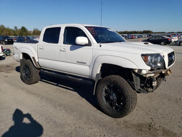 Photo 3 VIN: 3TMLU4EN3BM076681 - TOYOTA TACOMA 