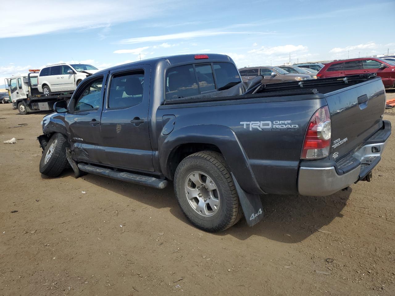 Photo 1 VIN: 3TMLU4EN3DM116731 - TOYOTA TACOMA 