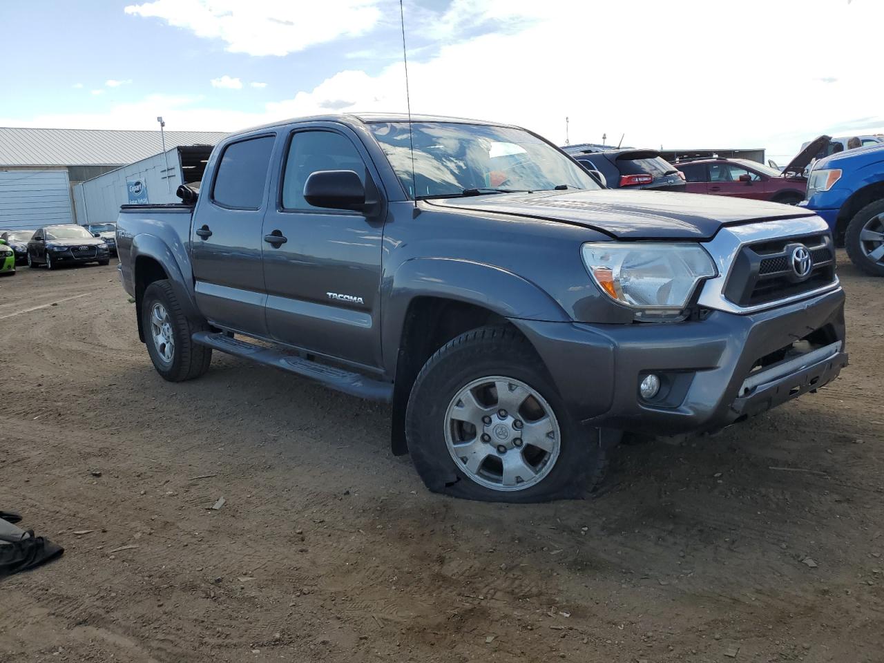 Photo 3 VIN: 3TMLU4EN3DM116731 - TOYOTA TACOMA 