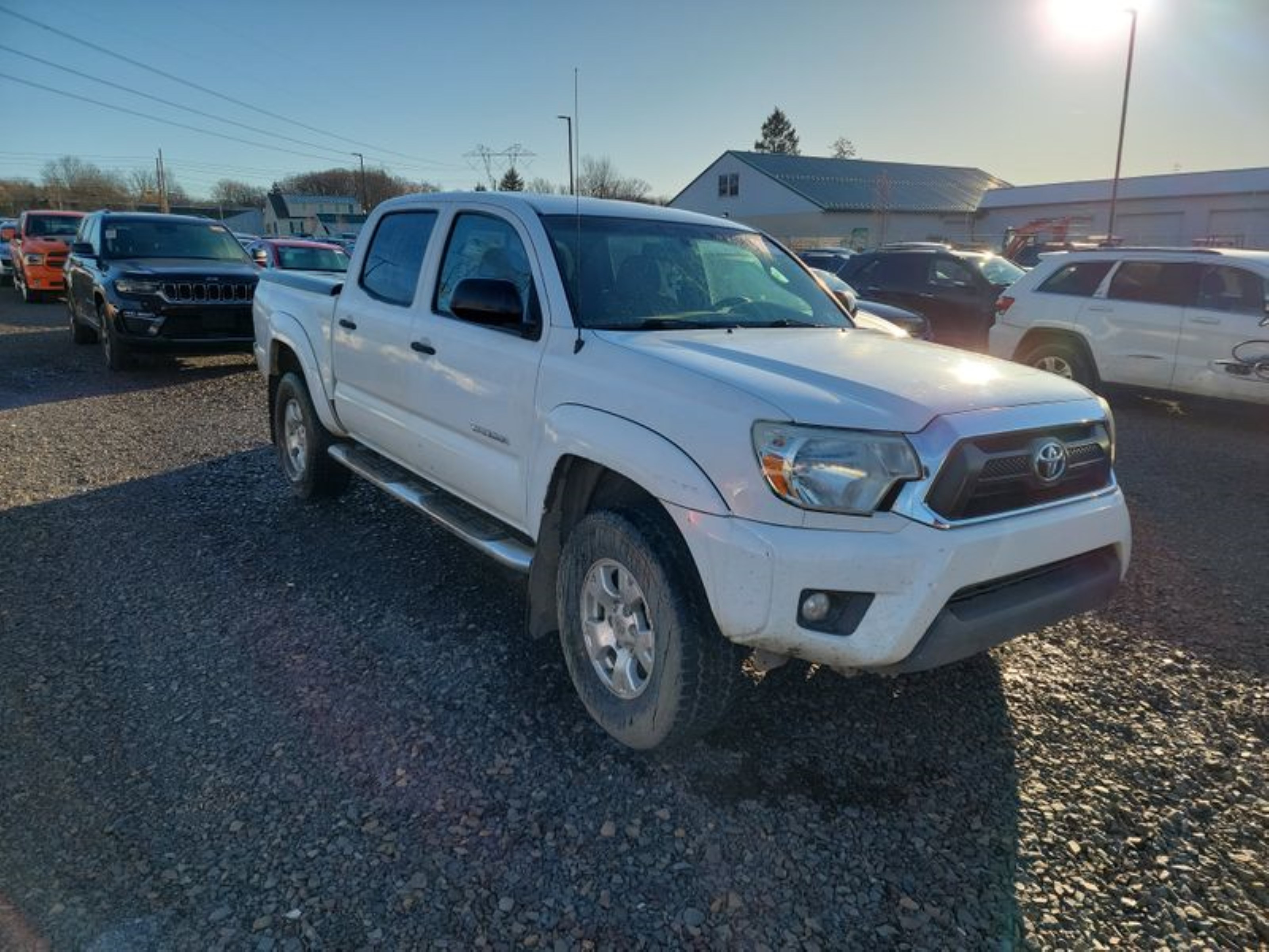 Photo 14 VIN: 3TMLU4EN3DM122075 - TOYOTA TACOMA 