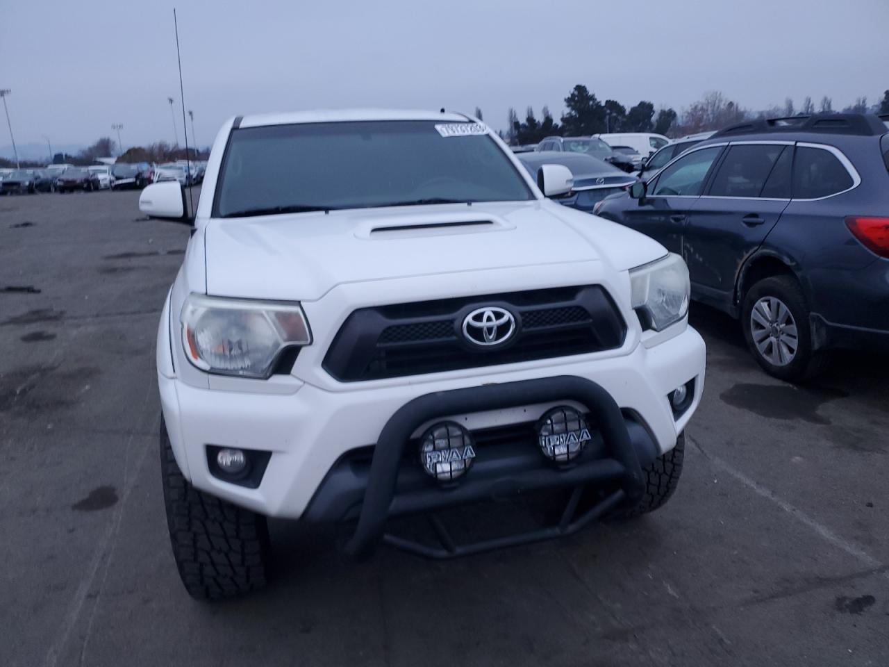 Photo 4 VIN: 3TMLU4EN3EM137595 - TOYOTA TACOMA 