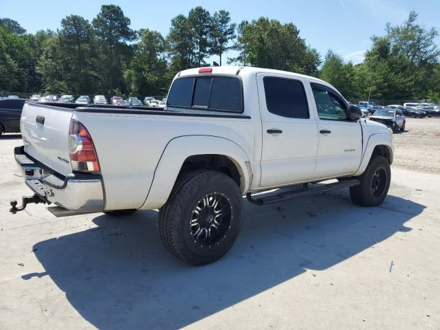 Photo 2 VIN: 3TMLU4EN3EM163467 - TOYOTA TACOMA DOU 