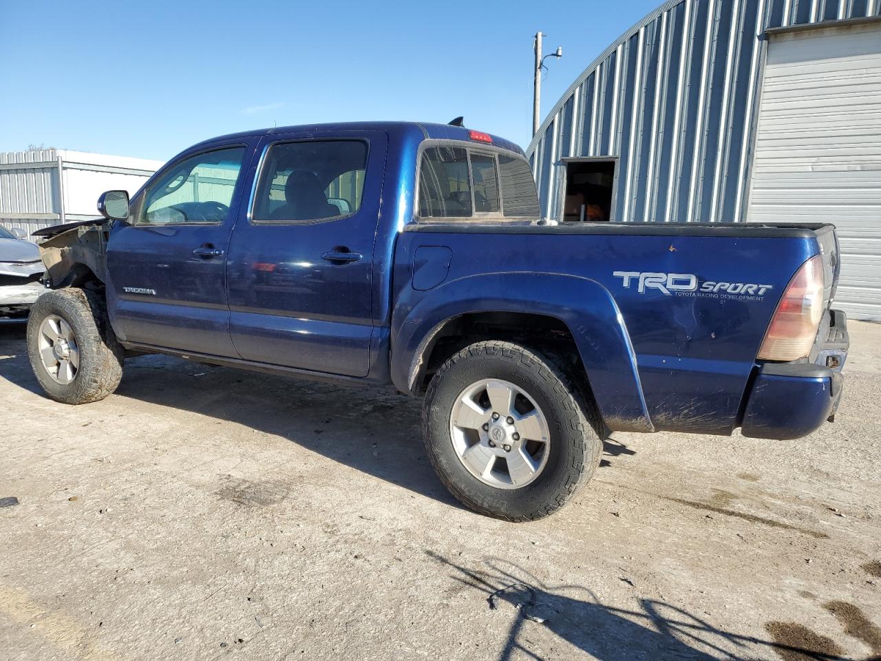 Photo 1 VIN: 3TMLU4EN3FM184871 - TOYOTA TACOMA 