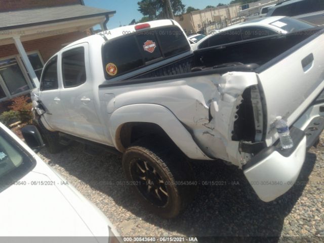 Photo 2 VIN: 3TMLU4EN3FM205802 - TOYOTA TACOMA 