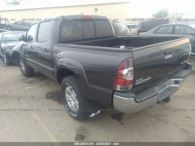 Photo 2 VIN: 3TMLU4EN4AM055983 - TOYOTA TACOMA 