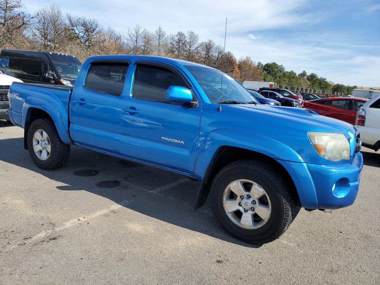 Photo 3 VIN: 3TMLU4EN4BM067049 - TOYOTA TACOMA 