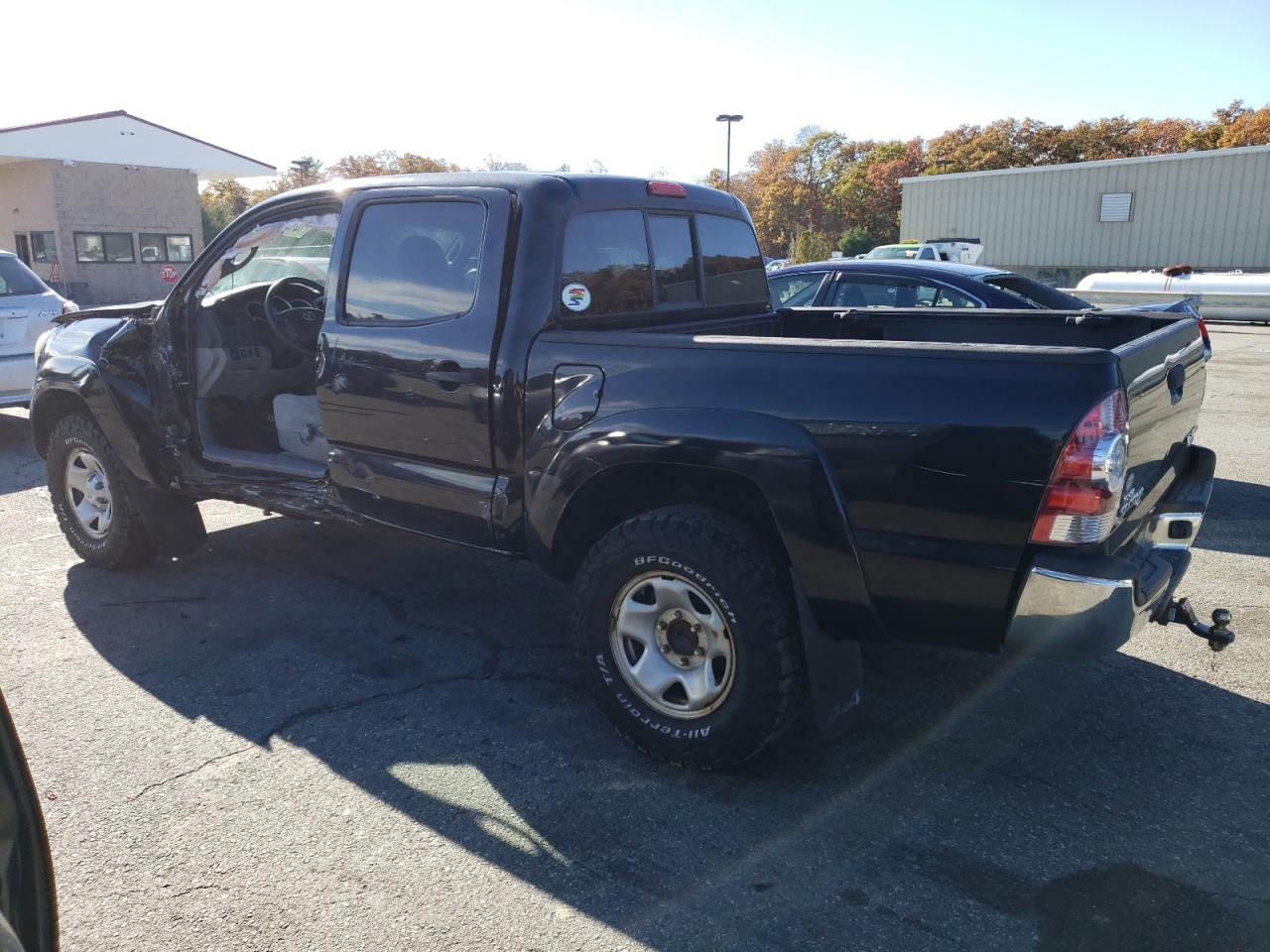 Photo 1 VIN: 3TMLU4EN4BM068623 - TOYOTA TACOMA 