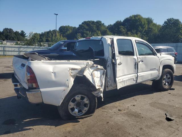 Photo 2 VIN: 3TMLU4EN4CM098254 - TOYOTA TACOMA DOU 