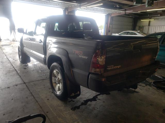 Photo 2 VIN: 3TMLU4EN4DM103745 - TOYOTA TACOMA DOU 