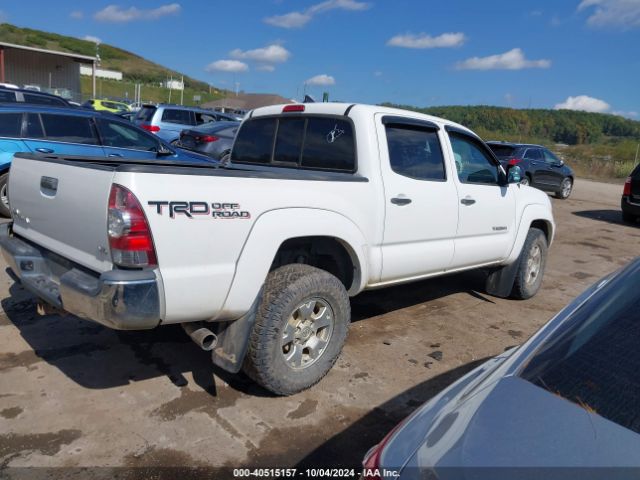 Photo 3 VIN: 3TMLU4EN4FM171336 - TOYOTA TACOMA 