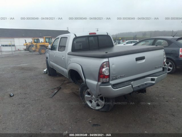 Photo 2 VIN: 3TMLU4EN5AM049805 - TOYOTA TACOMA 