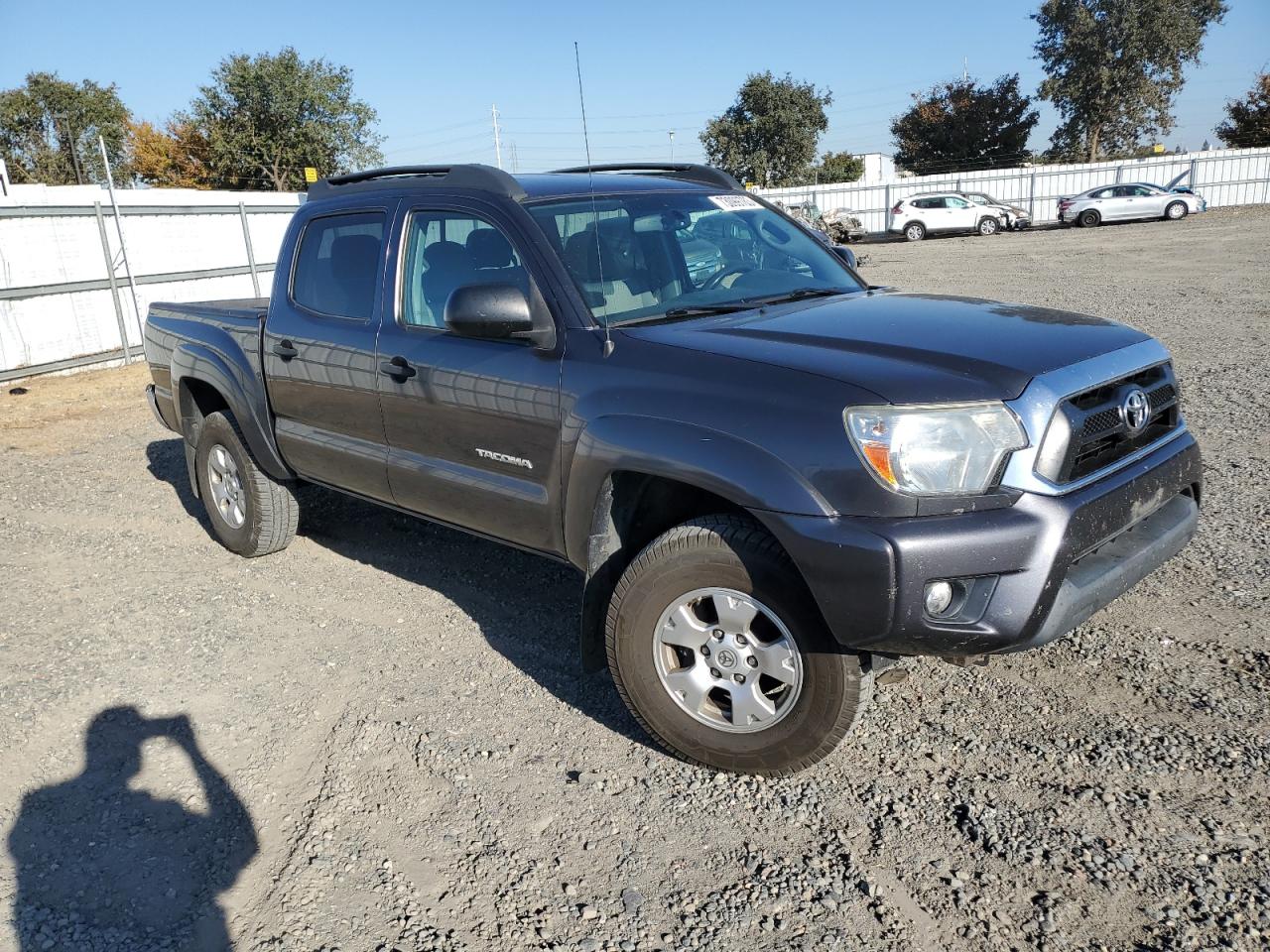 Photo 3 VIN: 3TMLU4EN5DM107481 - TOYOTA TACOMA 