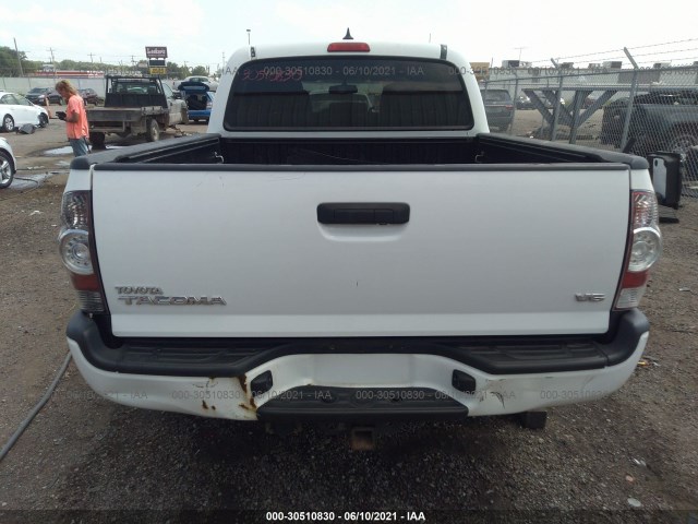 Photo 5 VIN: 3TMLU4EN5DM129965 - TOYOTA TACOMA 