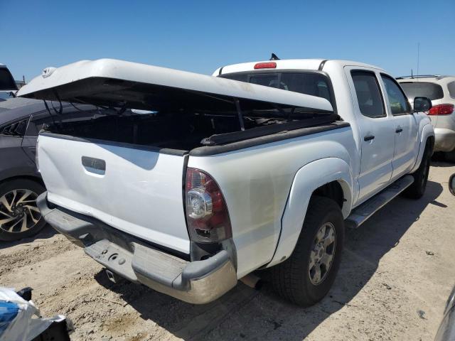 Photo 2 VIN: 3TMLU4EN5FM176626 - TOYOTA TACOMA DOU 