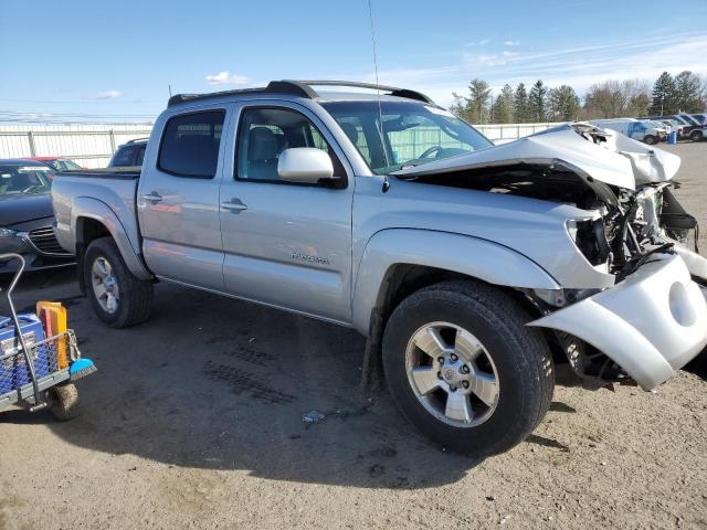 Photo 3 VIN: 3TMLU4EN6BM066548 - TOYOTA TACOMA DOU 