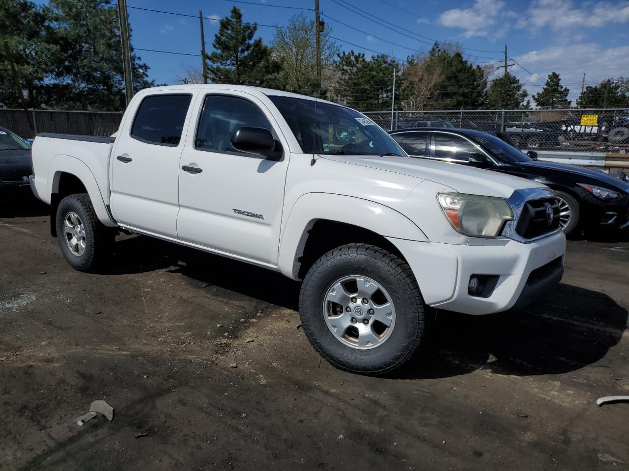 Photo 3 VIN: 3TMLU4EN6DM116660 - TOYOTA TACOMA 