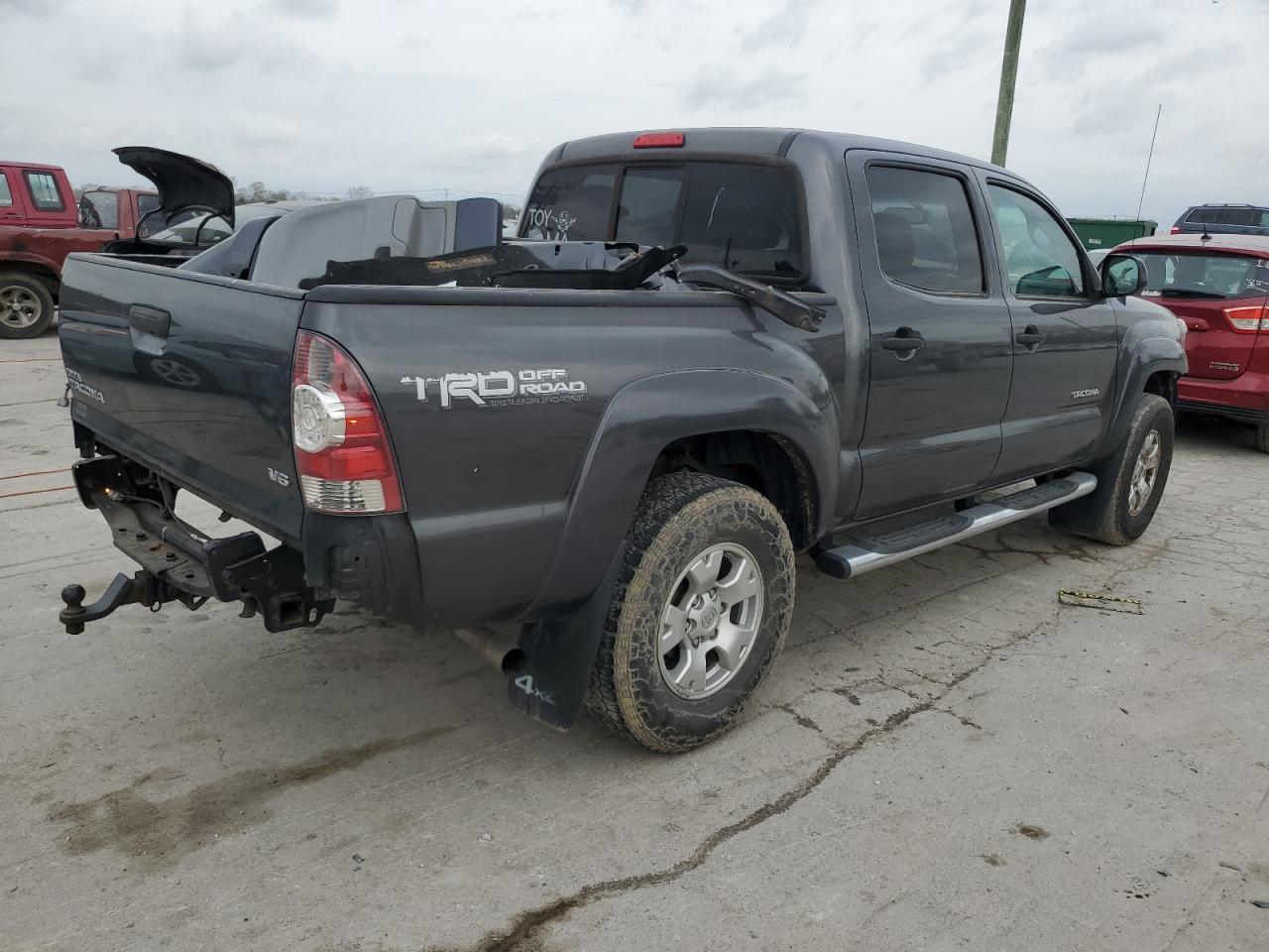 Photo 2 VIN: 3TMLU4EN6DM119011 - TOYOTA TACOMA 