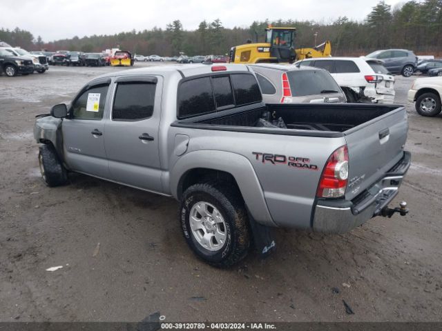 Photo 2 VIN: 3TMLU4EN6FM175890 - TOYOTA TACOMA 