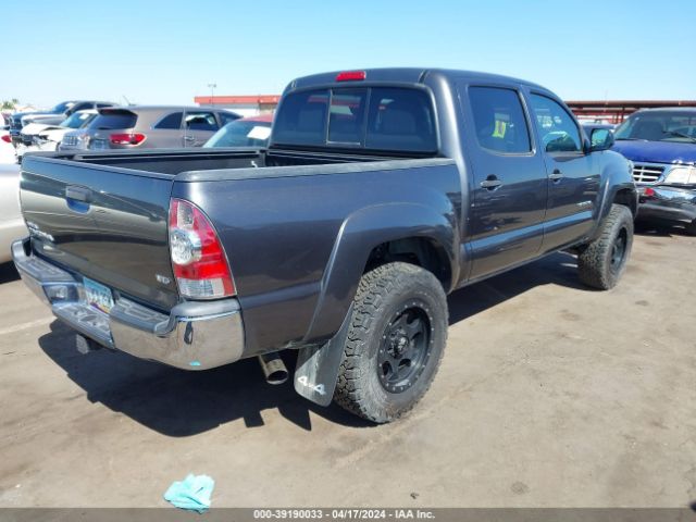 Photo 3 VIN: 3TMLU4EN7DM107823 - TOYOTA TACOMA 