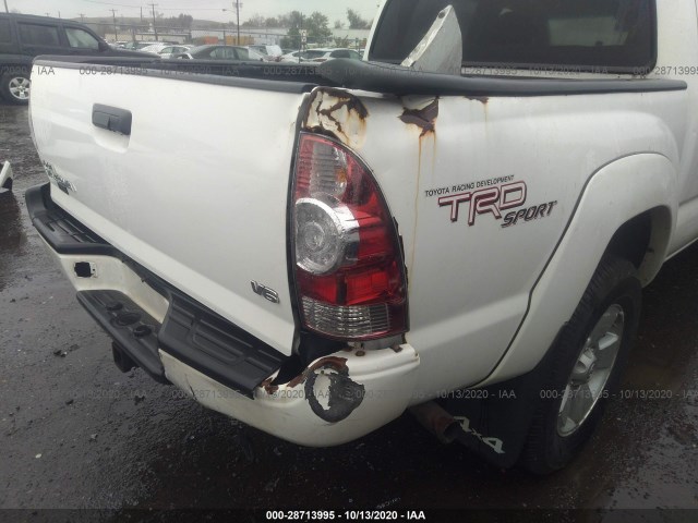 Photo 5 VIN: 3TMLU4EN7DM117056 - TOYOTA TACOMA 