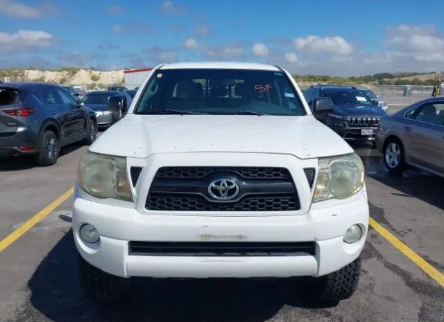 Photo 5 VIN: 3TMLU4EN8AM049104 - TOYOTA TACOMA 