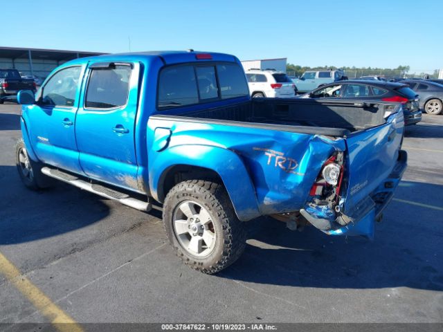 Photo 2 VIN: 3TMLU4EN8BM061870 - TOYOTA TACOMA 