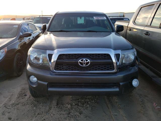 Photo 4 VIN: 3TMLU4EN8BM073033 - TOYOTA TACOMA 