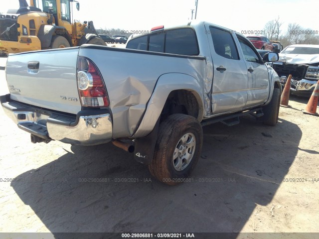 Photo 3 VIN: 3TMLU4EN8BM074554 - TOYOTA TACOMA 