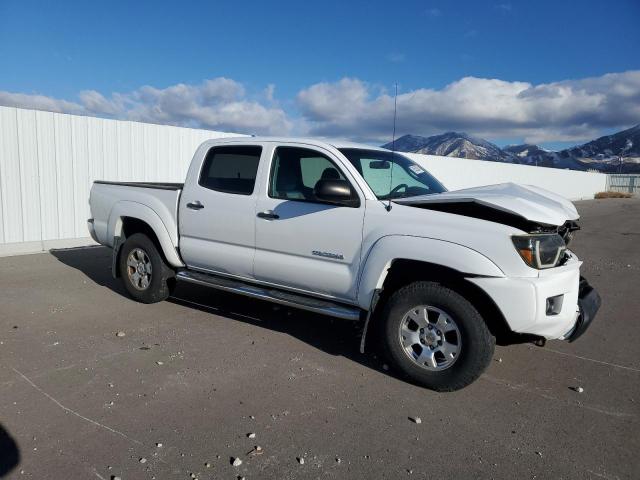 Photo 3 VIN: 3TMLU4EN8EM141612 - TOYOTA TACOMA DOU 