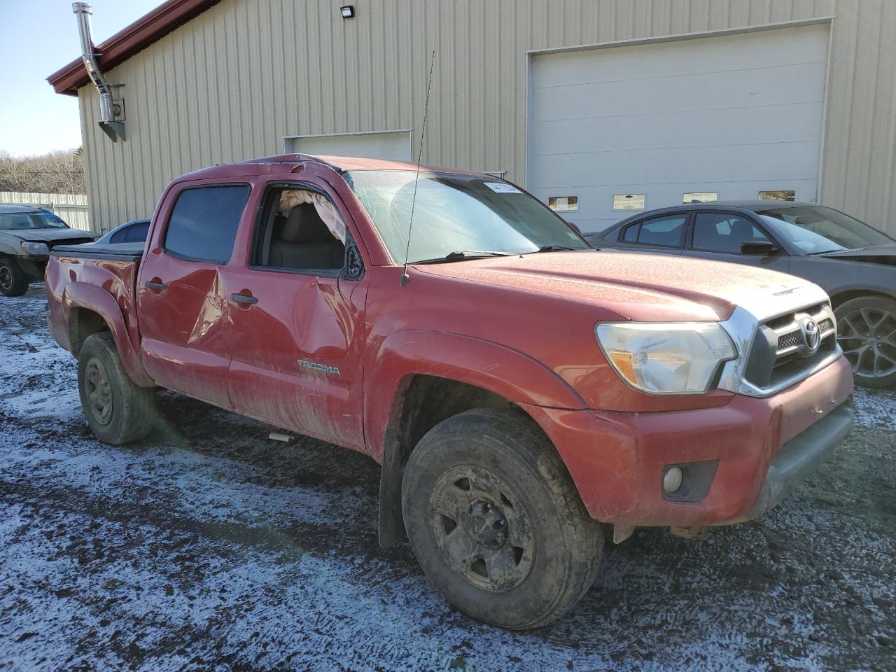 Photo 3 VIN: 3TMLU4EN8FM173011 - TOYOTA TACOMA 