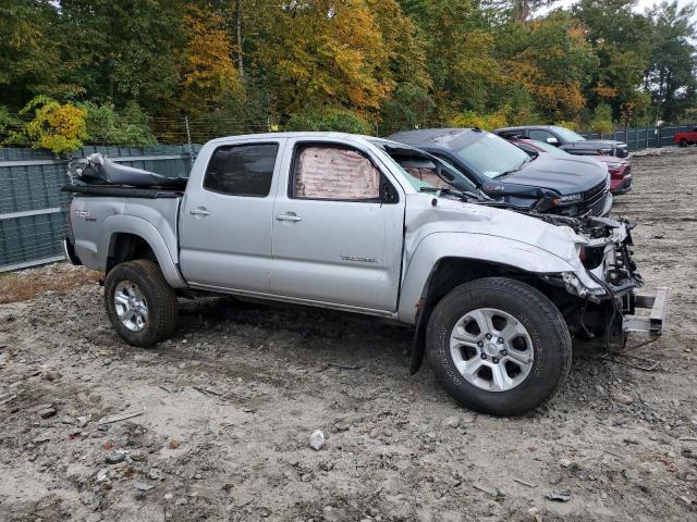 Photo 3 VIN: 3TMLU4EN9AM046339 - TOYOTA TACOMA DOU 