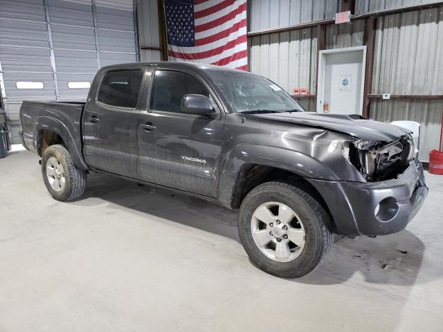 Photo 3 VIN: 3TMLU4EN9AM050441 - TOYOTA TACOMA DOU 