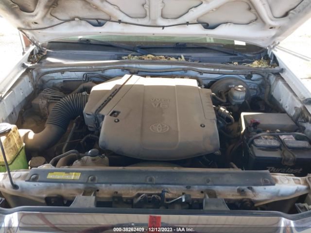 Photo 9 VIN: 3TMLU4EN9BM072098 - TOYOTA TACOMA 