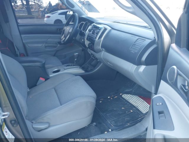 Photo 4 VIN: 3TMLU4EN9CM099707 - TOYOTA TACOMA 