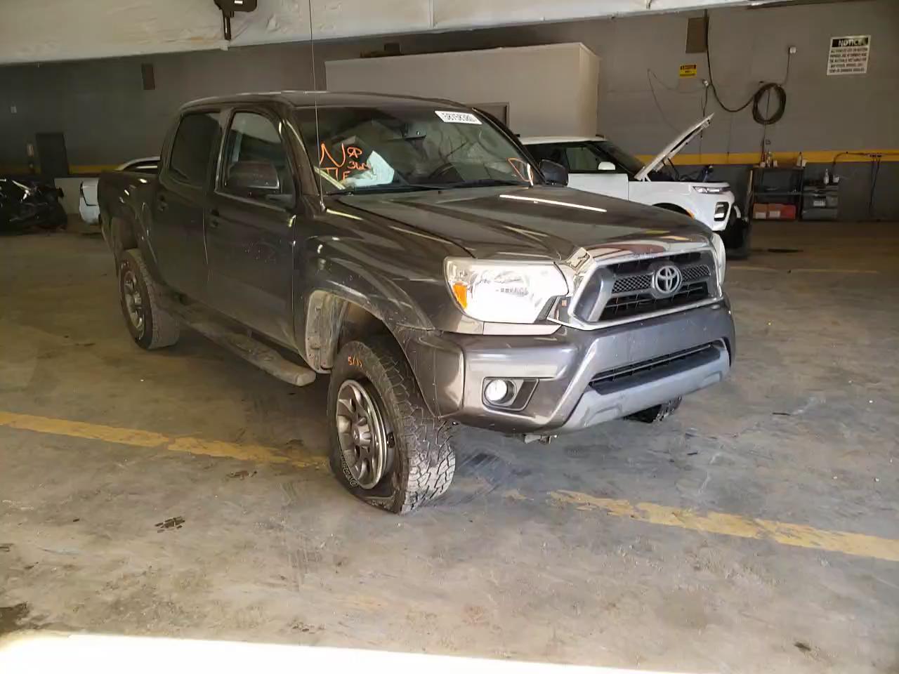 Photo 10 VIN: 3TMLU4EN9CM101147 - TOYOTA TACOMA DOU 