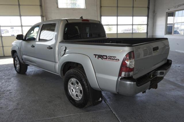 Photo 2 VIN: 3TMLU4EN9CM103433 - TOYOTA TACOMA DOU 