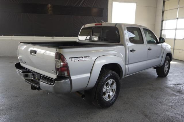 Photo 3 VIN: 3TMLU4EN9CM103433 - TOYOTA TACOMA DOU 