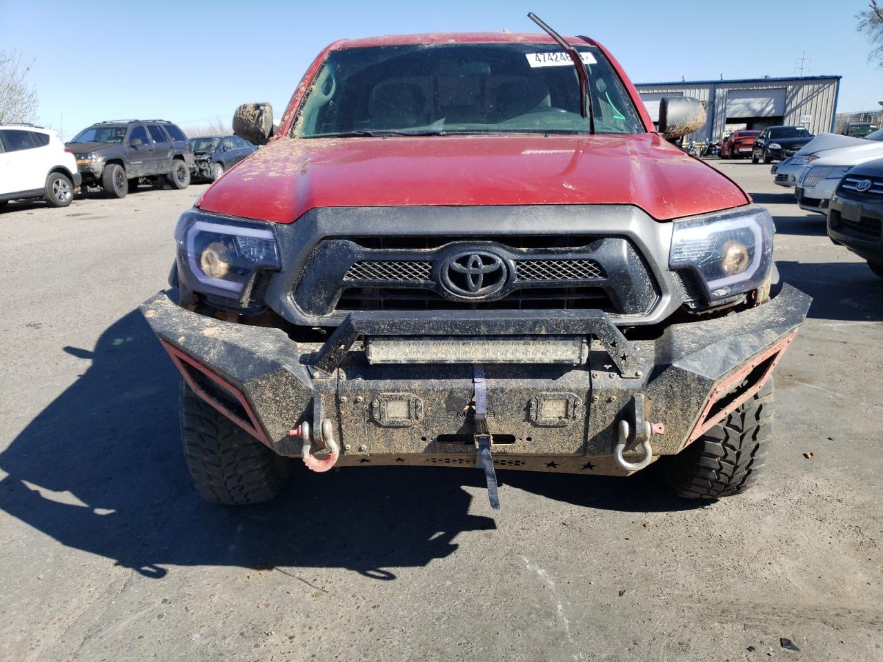 Photo 4 VIN: 3TMLU4EN9DM127863 - TOYOTA TACOMA 