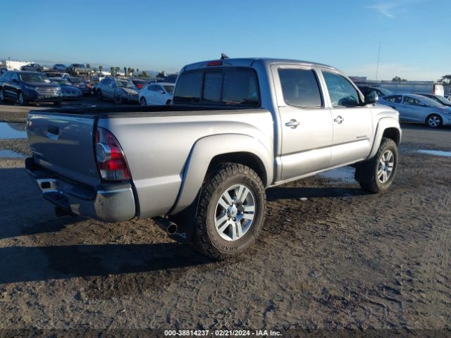 Photo 3 VIN: 3TMLU4EN9EM161772 - TOYOTA TACOMA 