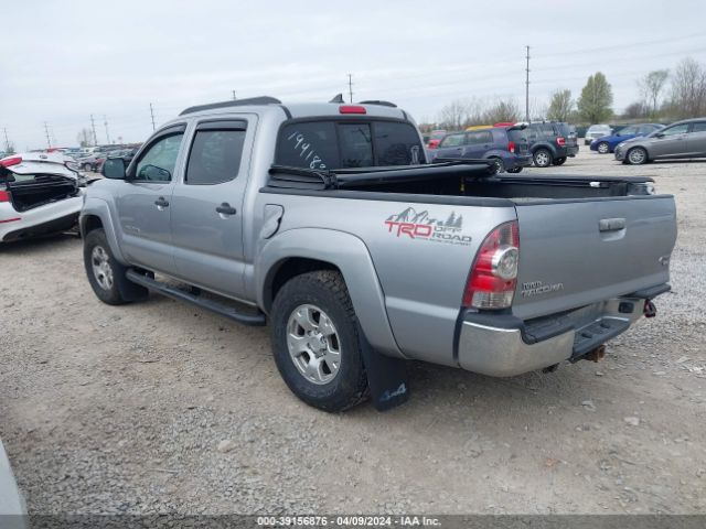 Photo 2 VIN: 3TMLU4EN9FM194188 - TOYOTA TACOMA 