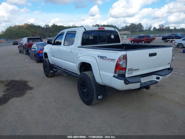 Photo 2 VIN: 3TMLU4EN9FM195826 - TOYOTA TACOMA 