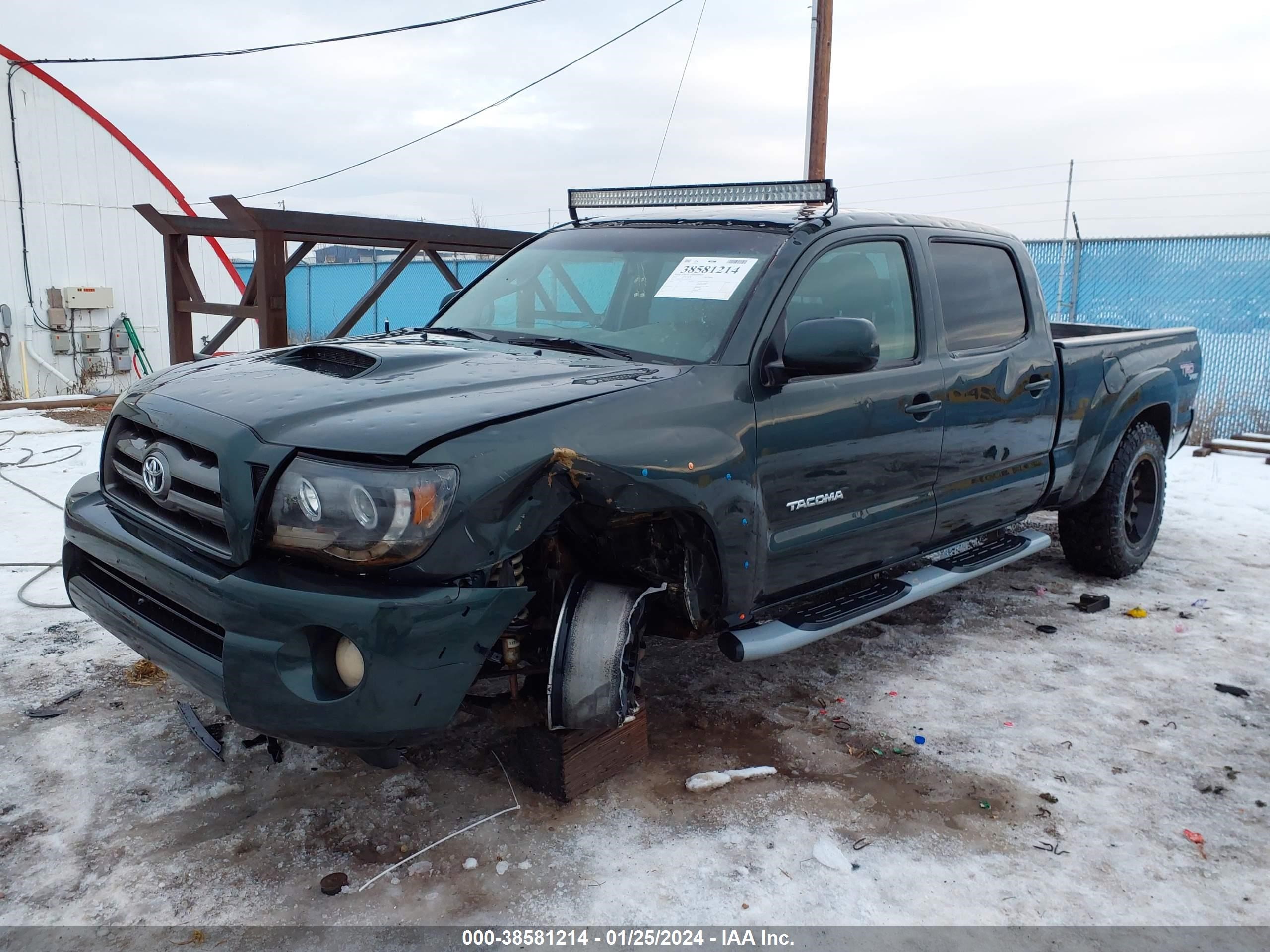 Photo 1 VIN: 3TMMU4FN1AM017825 - TOYOTA TACOMA 