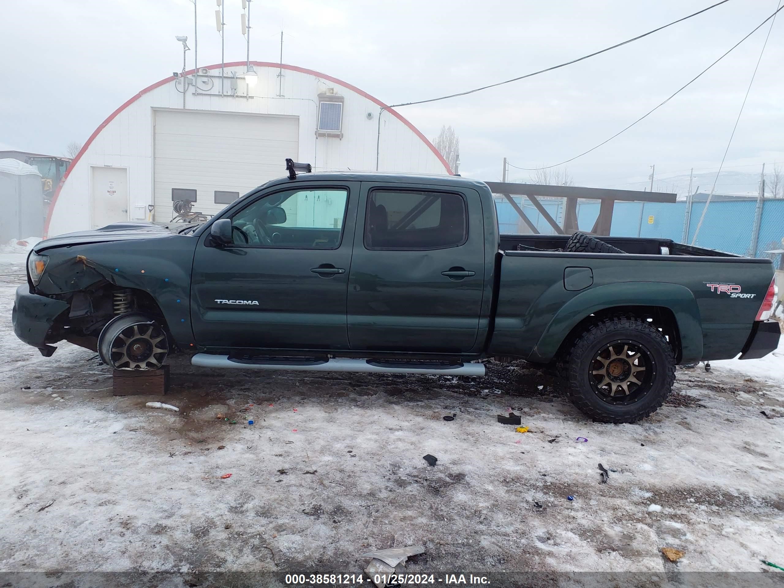 Photo 14 VIN: 3TMMU4FN1AM017825 - TOYOTA TACOMA 