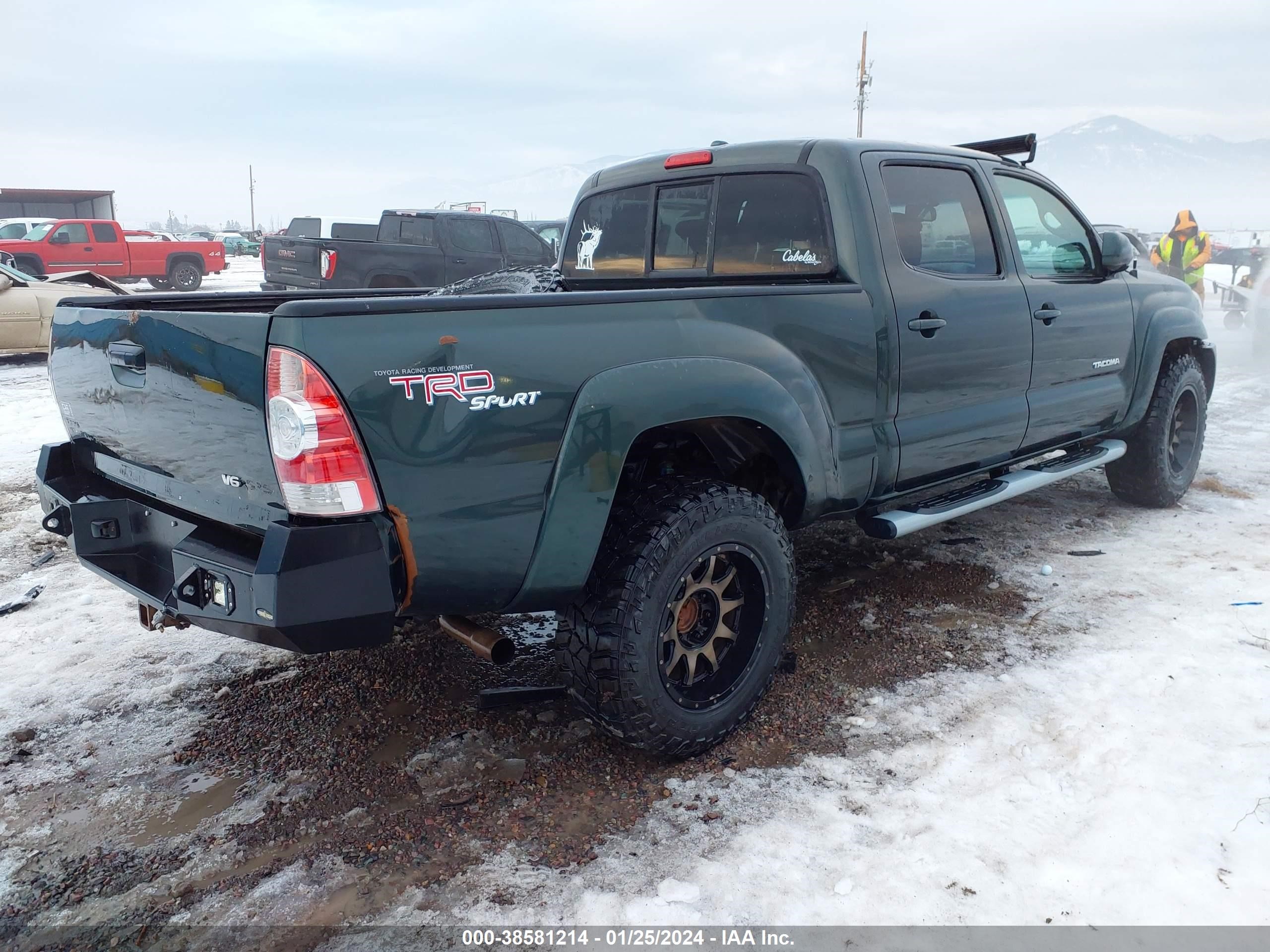 Photo 3 VIN: 3TMMU4FN1AM017825 - TOYOTA TACOMA 