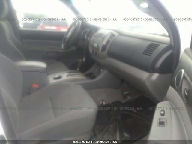 Photo 4 VIN: 3TMMU4FN2BM031363 - TOYOTA TACOMA 