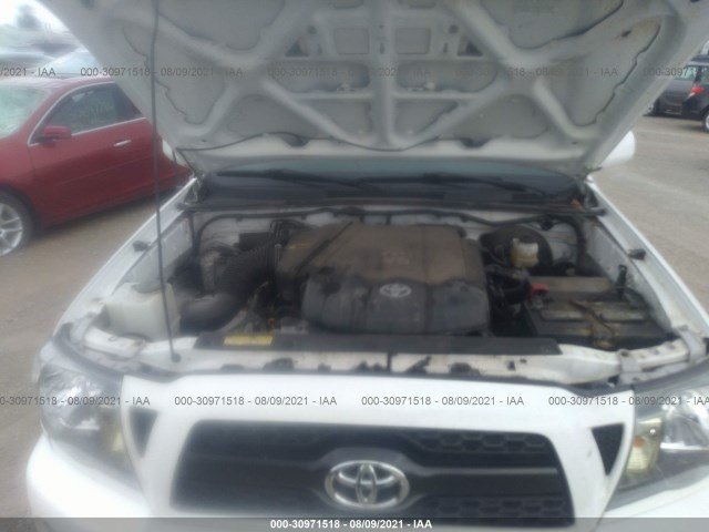 Photo 9 VIN: 3TMMU4FN2BM031363 - TOYOTA TACOMA 