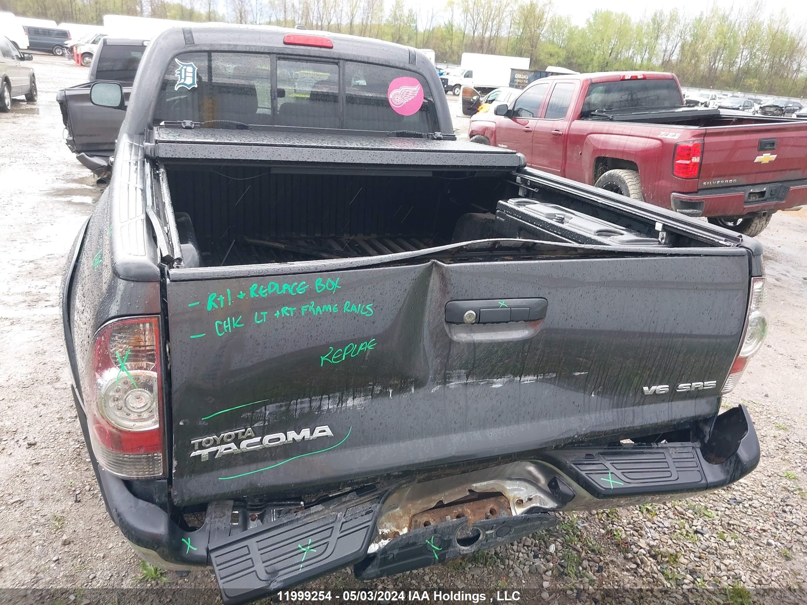 Photo 15 VIN: 3TMMU4FN3BM023756 - TOYOTA TACOMA 